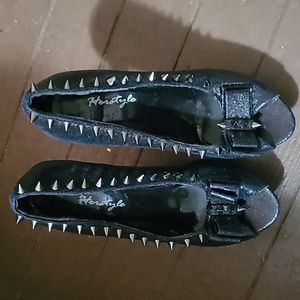 Ladies Black High Heels, Size 7 with spikes